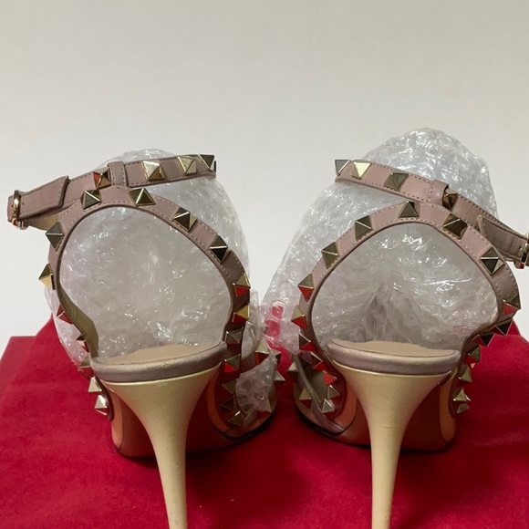 Valentino Rouckstud Double strap pointy toe off white patent leather high heels - Picture 6 of 16